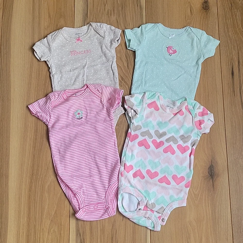 *3/$15* Carter's 3M Baby Girl Short Sleeve Bodysuits 4pcs
